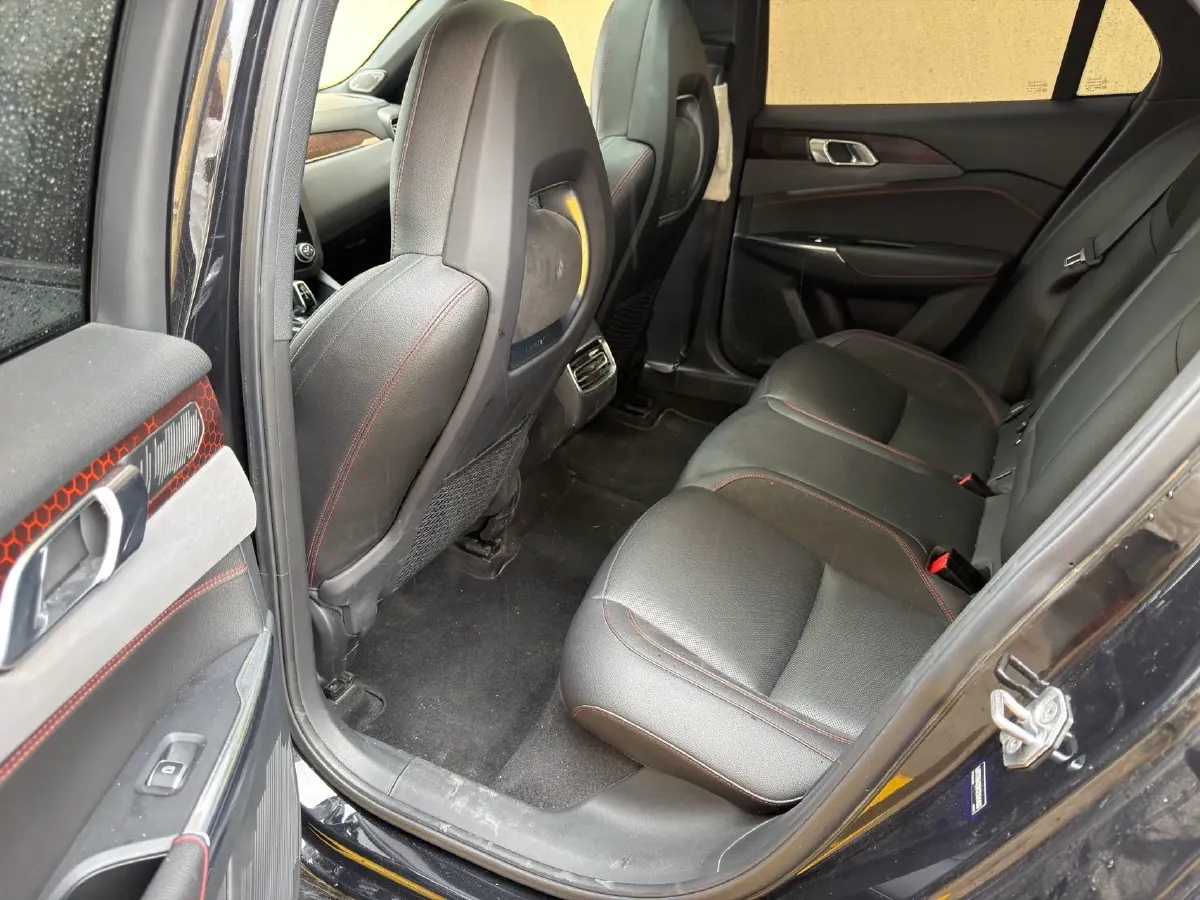 2019 LYNK&CO 01 2.0T 190HP L4 6AT,autocango,china used car exporter,china ev exporter,chinese used car exporter,chinese used ev exporter