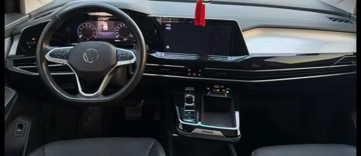 2022 Volkswagen Talagon 2.5T 299HP V6 7DCT,autocango,china used car exporter,china ev exporter,chinese used car exporter,chinese used ev exporter