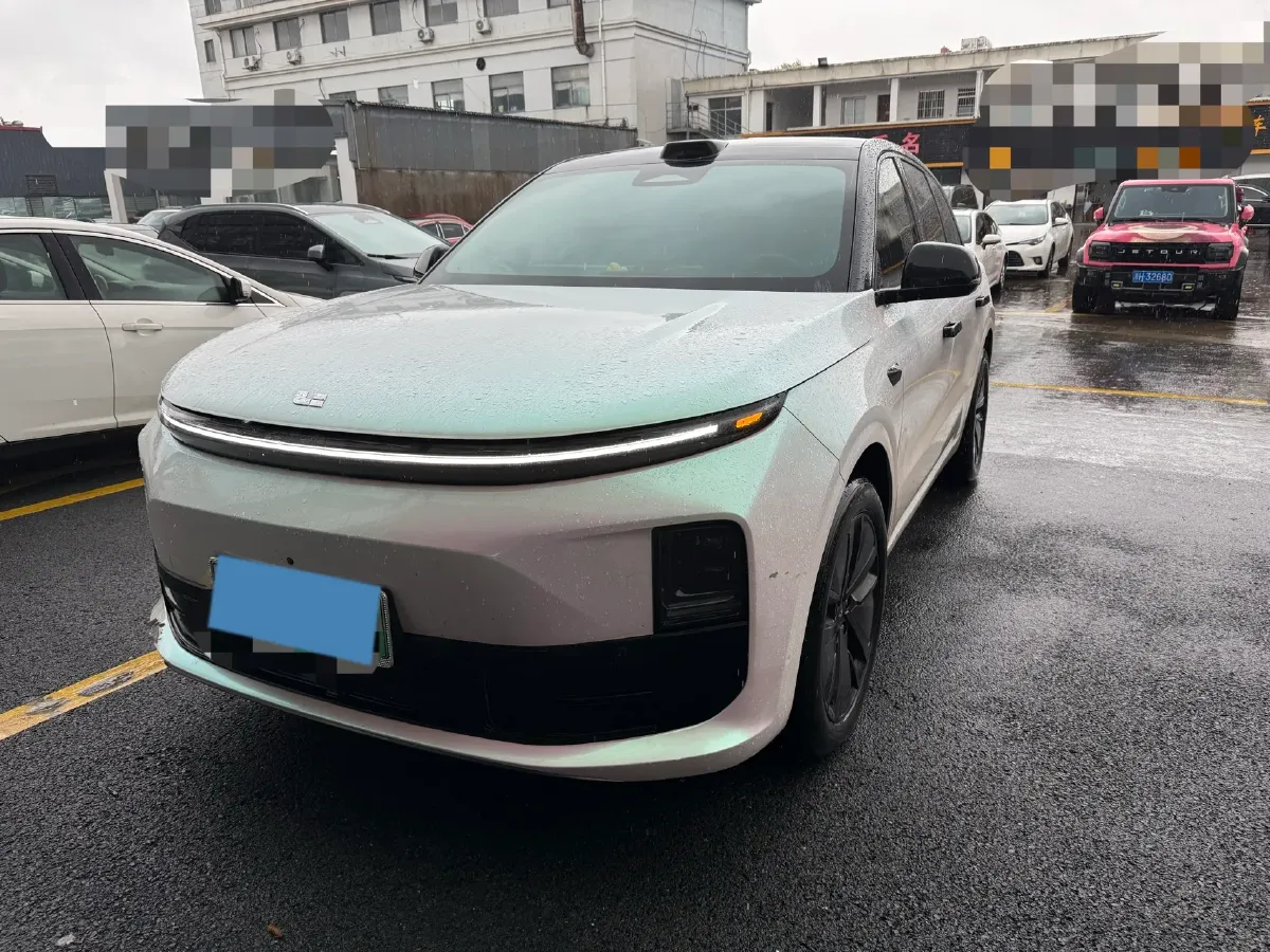 2024 Li L6 Range Extended 154HP L4 REEV 36.8KWH,autocango,china used car exporter,china ev exporter,chinese used car exporter,chinese used ev exporter