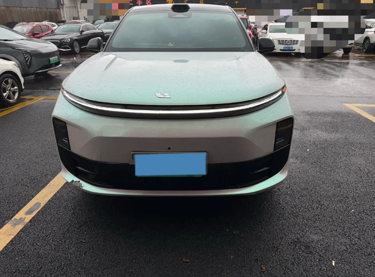 2024 Li L6 Range Extended 154HP L4 REEV 36.8KWH,autocango,china used car exporter,china ev exporter,chinese used car exporter,chinese used ev exporter