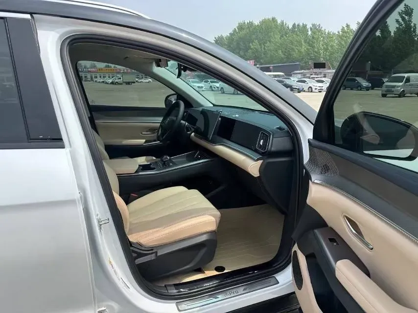 2025 BYD Song Pro 1.5L 101HP L4 E-CVT PHEV 18.3KWH,autocango,china used car exporter,china ev exporter,chinese used car exporter,chinese used ev exporter