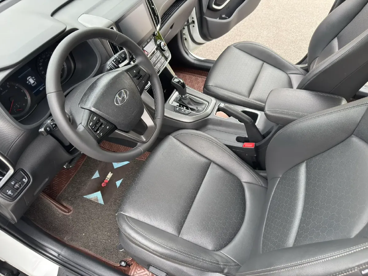 2018 Hyundai ix35 2.0L 160HP L4 6AT,autocango,china used car exporter,china ev exporter,chinese used car exporter,chinese used ev exporter