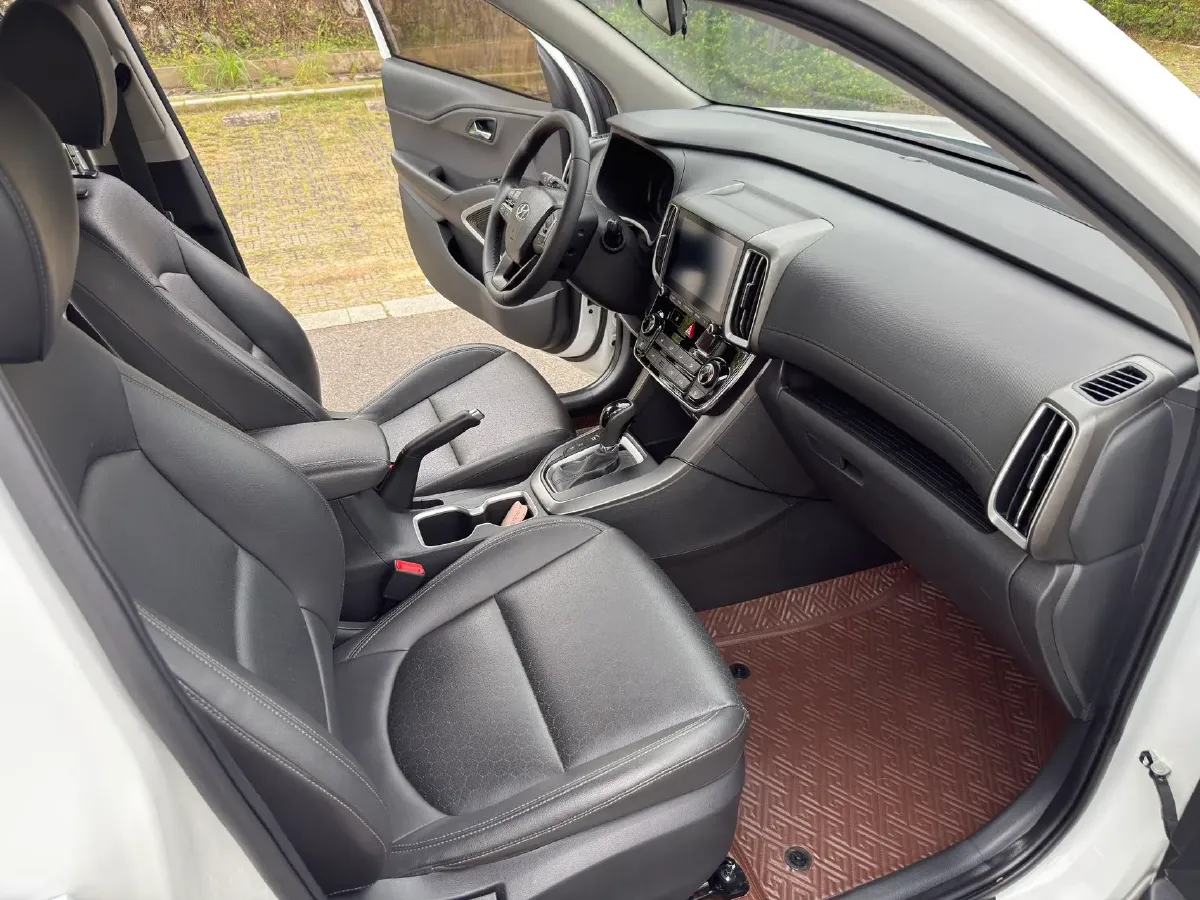 2018 Hyundai ix35 2.0L 160HP L4 6AT,autocango,china used car exporter,china ev exporter,chinese used car exporter,chinese used ev exporter