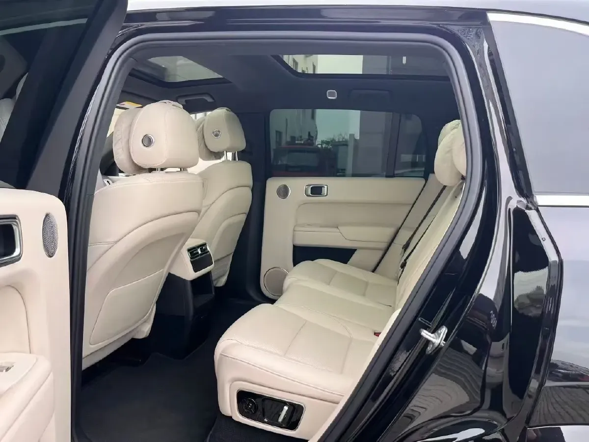 2024 Li L7 Range Extended 154HP REEV 42.8KWH,autocango,china used car exporter,china ev exporter,chinese used car exporter,chinese used ev exporter