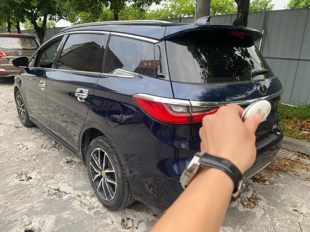 2018 BYD Song MAX 1.5T 154HP L4 6DCT,autocango,china used car exporter,china ev exporter,chinese used car exporter,chinese used ev exporter