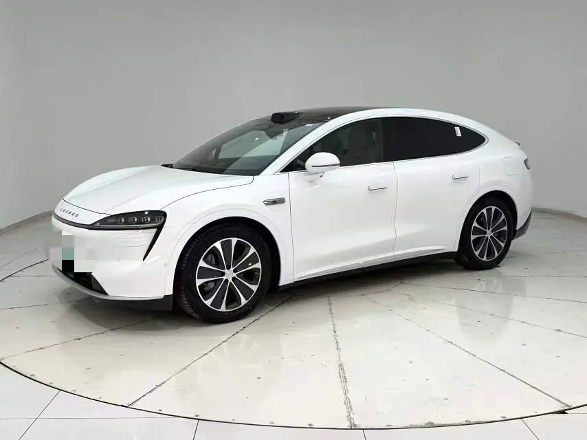 2025 Luxeed R7 REEV 156HP REEV 37KWH,autocango,china used car exporter,china ev exporter,chinese used car exporter,chinese used ev exporter