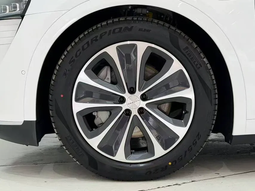 2025 Luxeed R7 REEV 156HP REEV 37KWH,autocango,china used car exporter,china ev exporter,chinese used car exporter,chinese used ev exporter