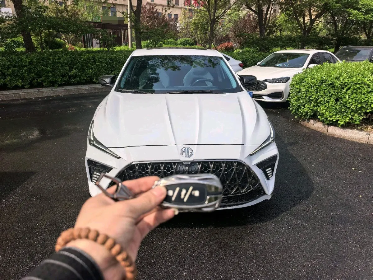 2022 MG 5 Scorpio 1.5T 181HP L4 7DCT,autocango,china used car exporter,china ev exporter,chinese used car exporter,chinese used ev exporter