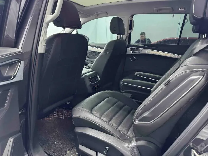 2023 Volkswagen Talagon 2.0T 220HP L4 7DCT,autocango,china used car exporter,china ev exporter,chinese used car exporter,chinese used ev exporter