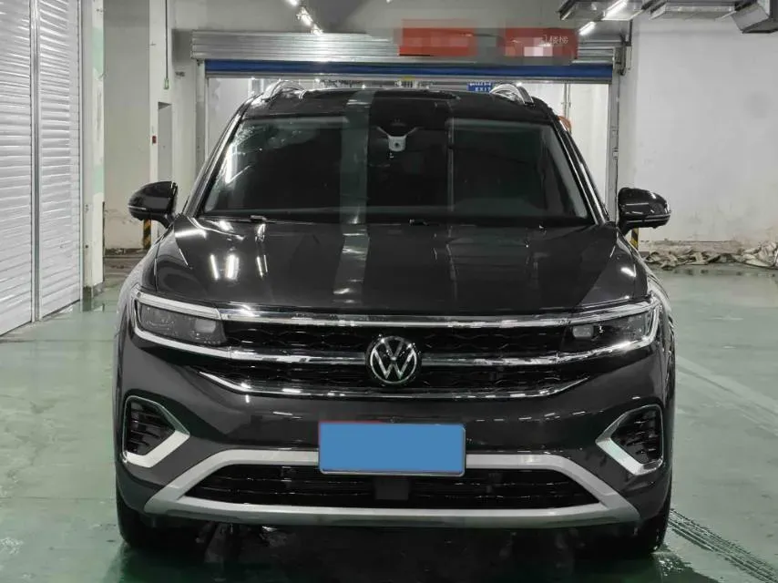 2023 Volkswagen Talagon 2.0T 220HP L4 7DCT,autocango,china used car exporter,china ev exporter,chinese used car exporter,chinese used ev exporter