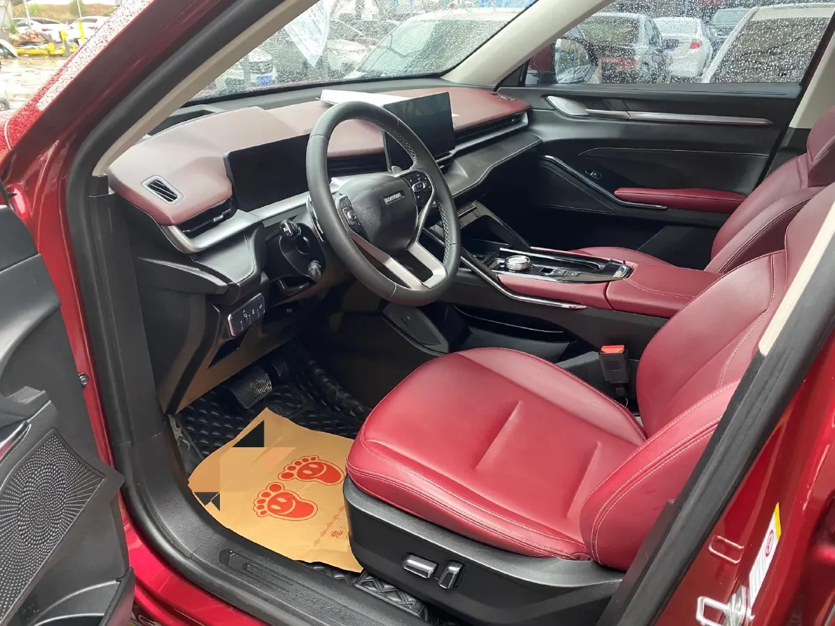 2021 Haval H6 1.5T 169HP L4 7DCT,autocango,china used car exporter,china ev exporter,chinese used car exporter,chinese used ev exporter