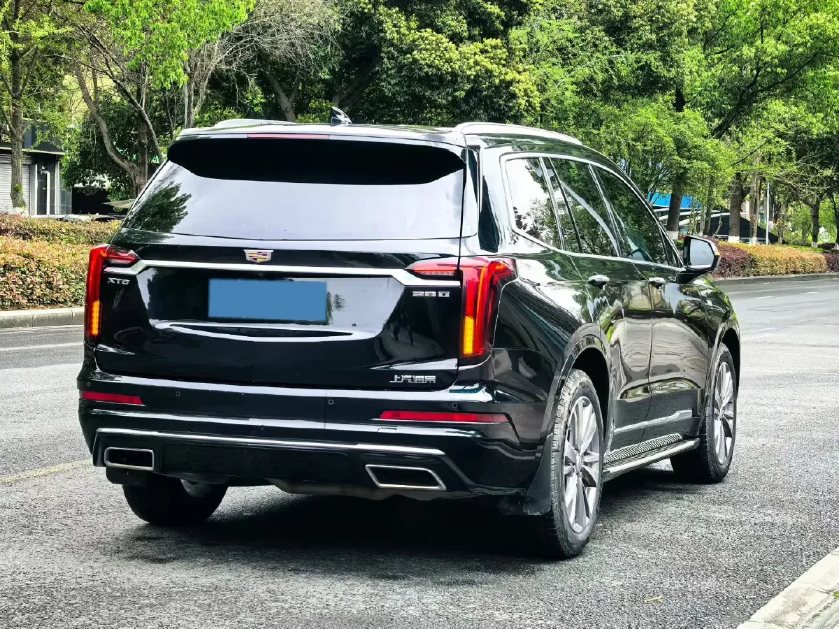 2021 Cadillac XT6 2.0T 237HP L4 9AT,autocango,china used car exporter,china ev exporter,chinese used car exporter,chinese used ev exporter