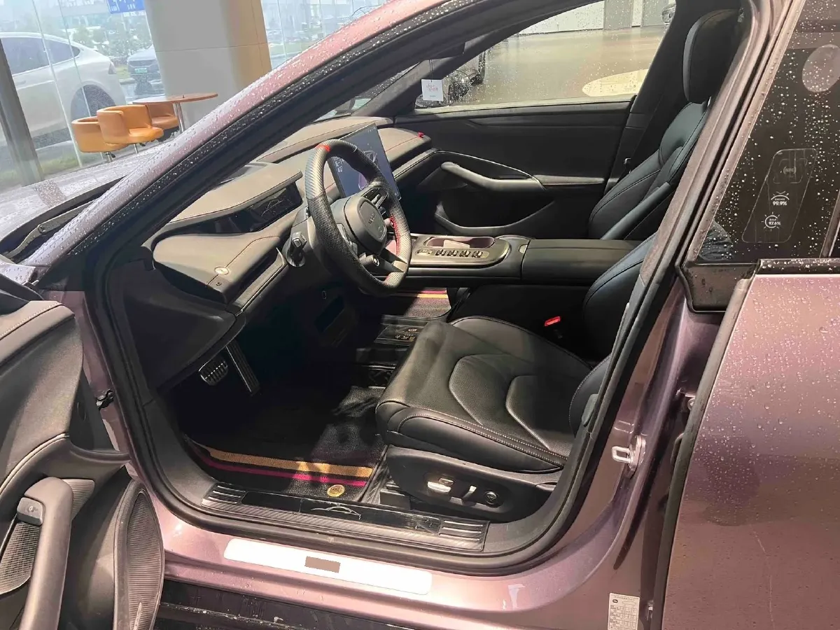 2024 MI SU7 BEV 101KWH,autocango,china used car exporter,china ev exporter,chinese used car exporter,chinese used ev exporter