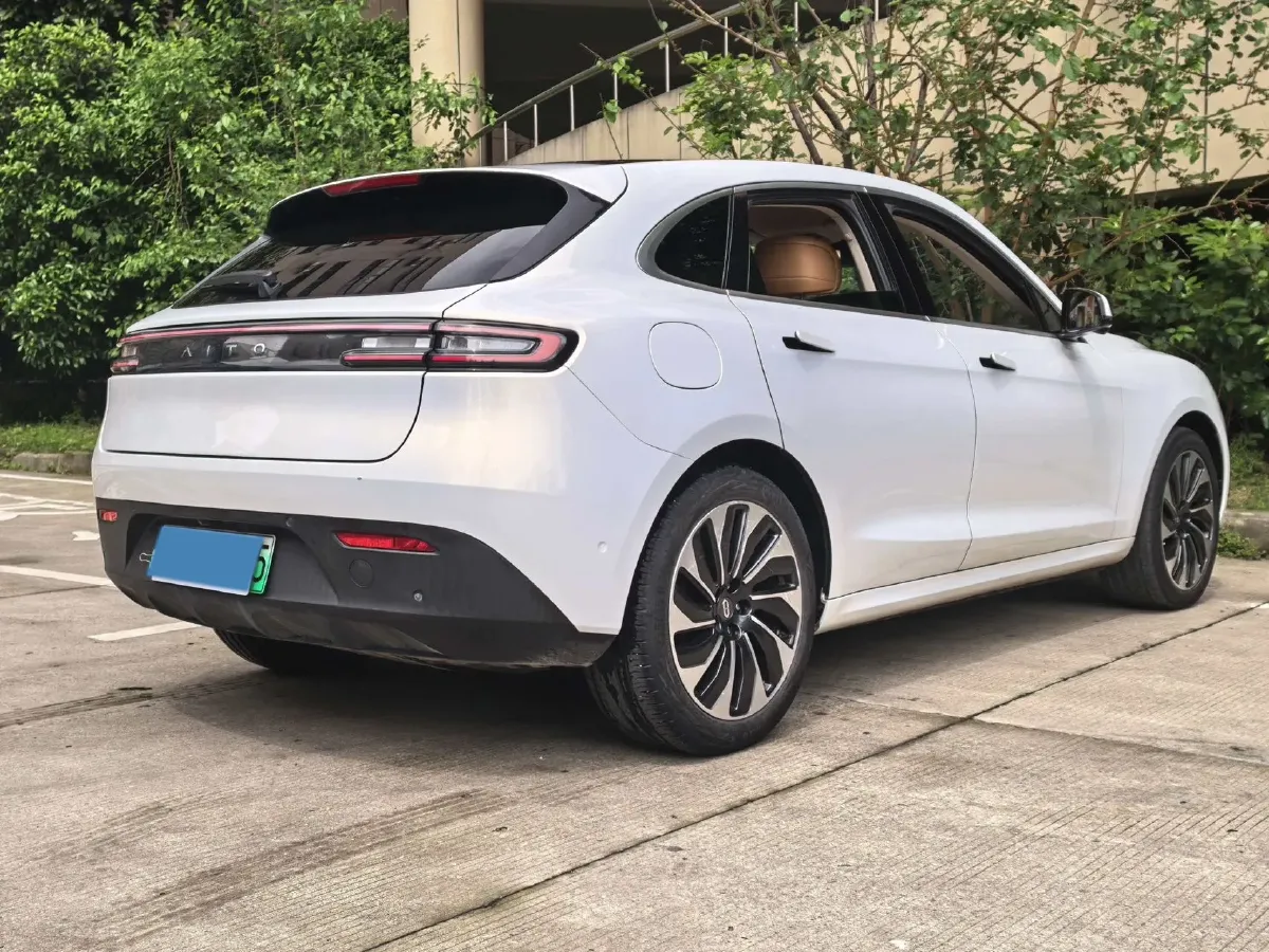 2022 Infiniti Q50L 2.0T 211HP L4 7AT,autocango,china used car exporter,china ev exporter,chinese used car exporter,chinese used ev exporter