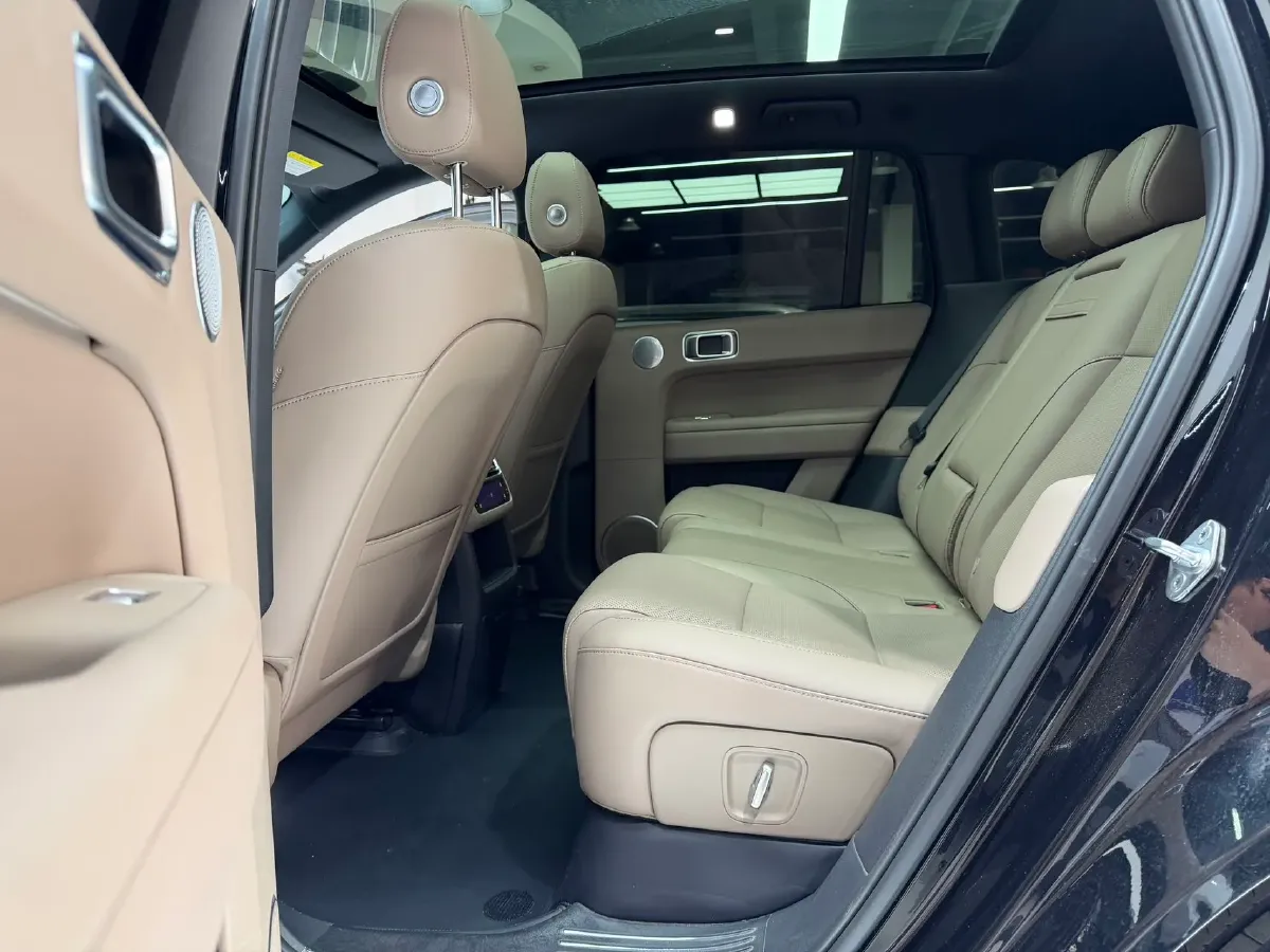 2025 Li L6 Range Extended 154HP L4 REEV,autocango,china used car exporter,china ev exporter,chinese used car exporter,chinese used ev exporter