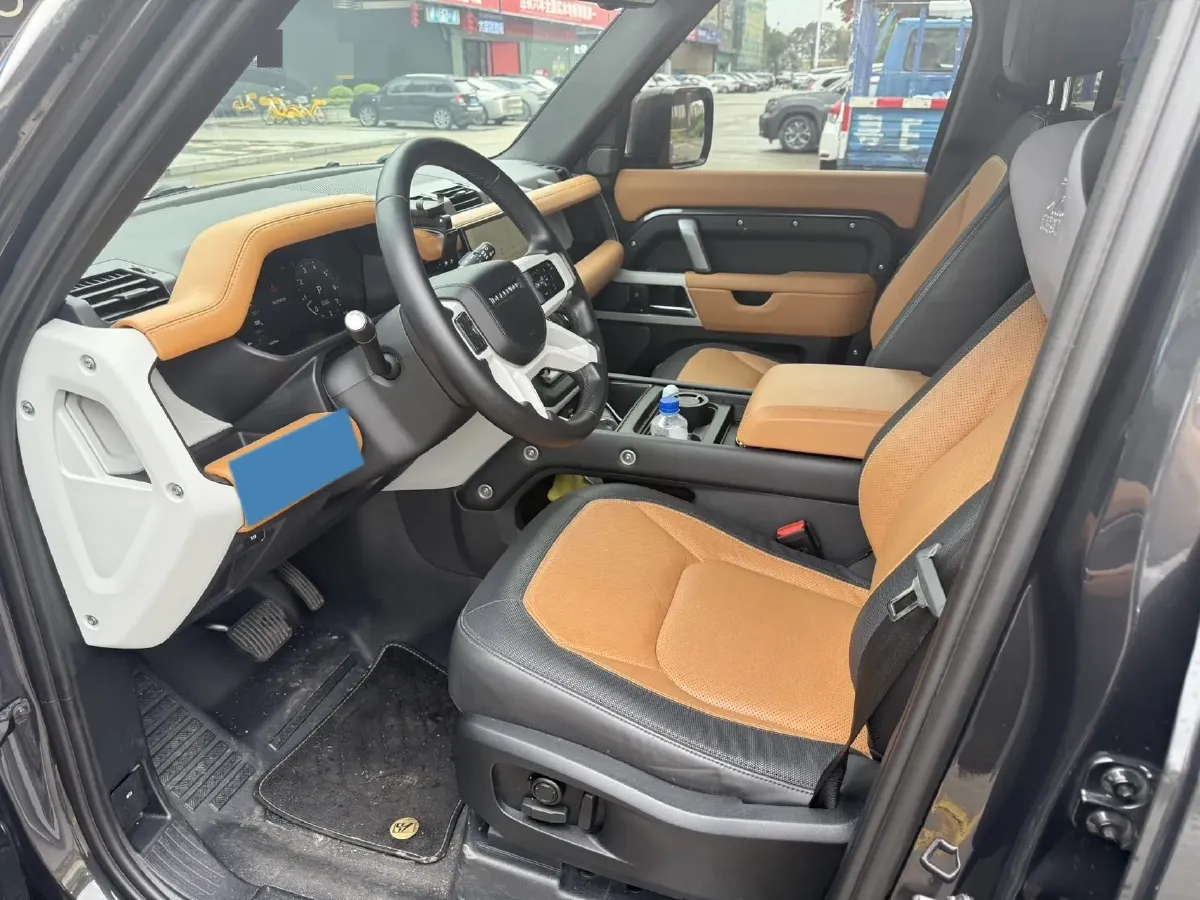 2024 Land Rover Defender 3.0T 400HP L6 8AT,autocango,china used car exporter,china ev exporter,chinese used car exporter,chinese used ev exporter
