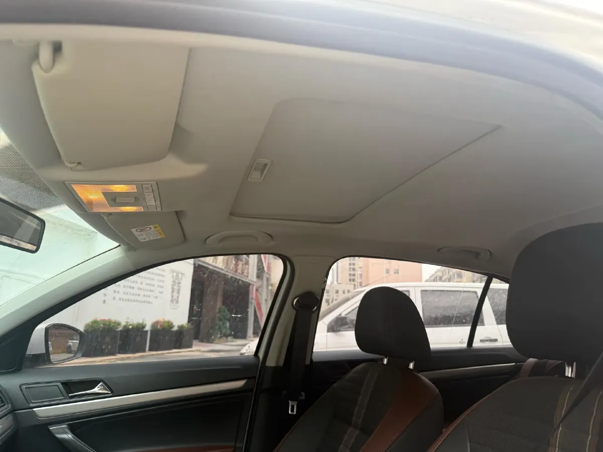 2019 Citroen C4L 1.2T 136HP L3 6AT,autocango,china used car exporter,china ev exporter,chinese used car exporter,chinese used ev exporter