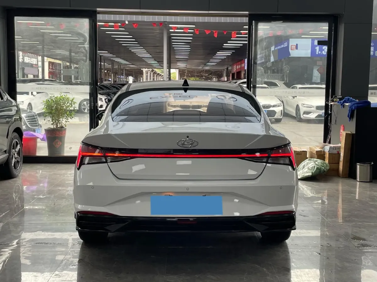 2022 Hyundai Elantra 1.5L 115HP L4 CVT,autocango,china used car exporter,china ev exporter,chinese used car exporter,chinese used ev exporter