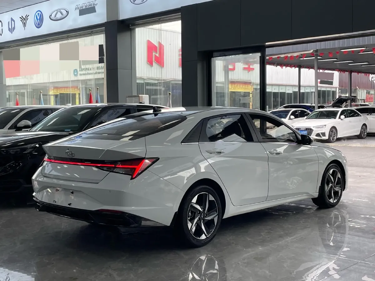 2022 Hyundai Elantra 1.5L 115HP L4 CVT,autocango,china used car exporter,china ev exporter,chinese used car exporter,chinese used ev exporter