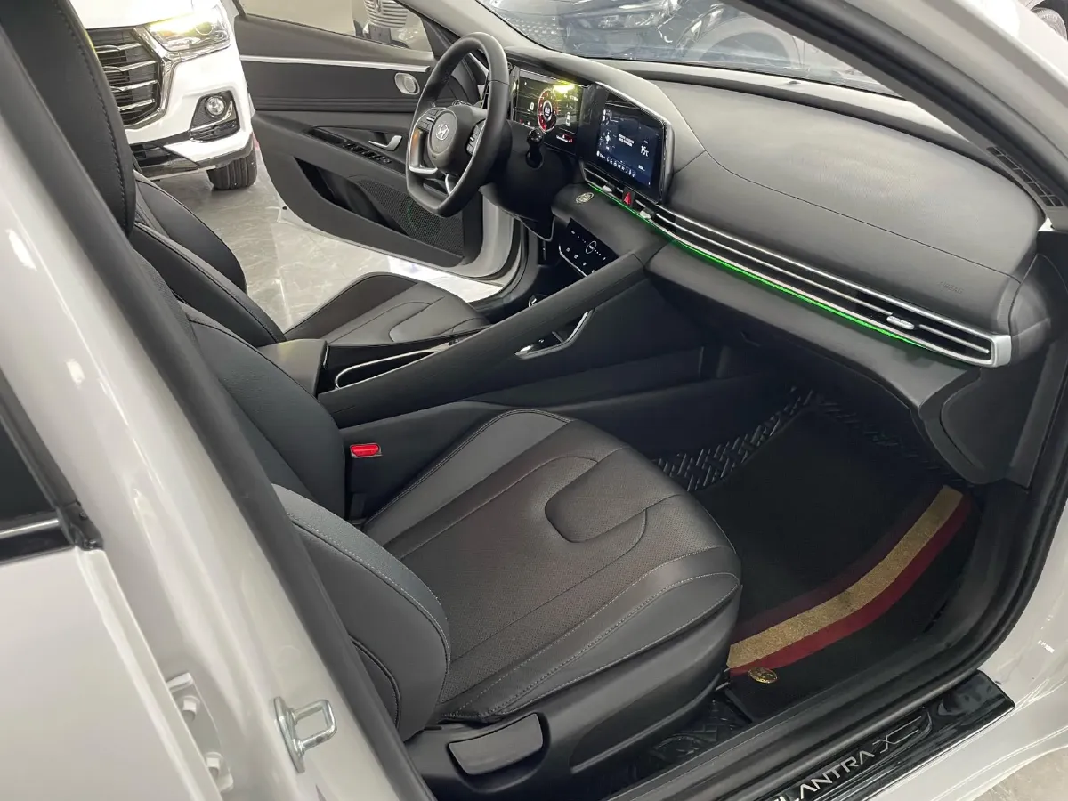 2022 Hyundai Elantra 1.5L 115HP L4 CVT,autocango,china used car exporter,china ev exporter,chinese used car exporter,chinese used ev exporter