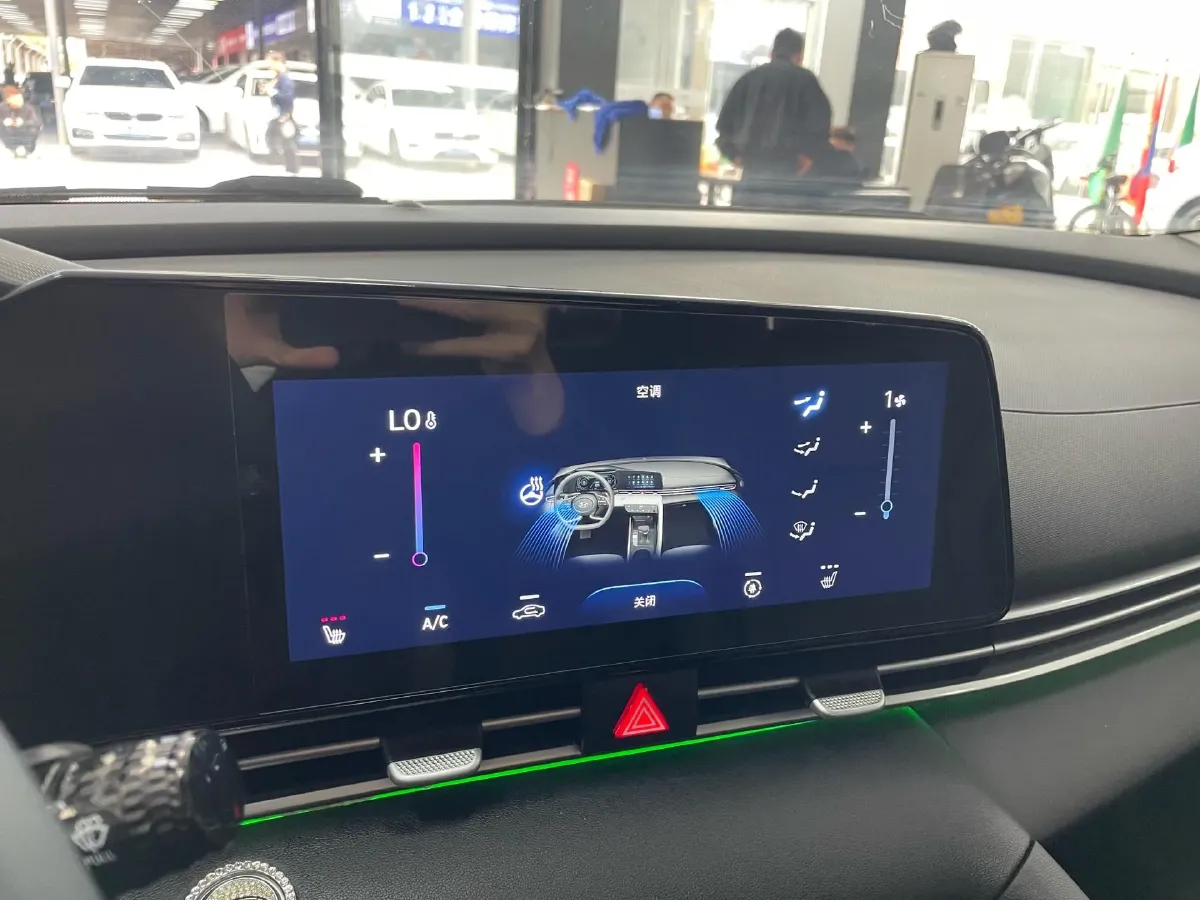 2022 Hyundai Elantra 1.5L 115HP L4 CVT,autocango,china used car exporter,china ev exporter,chinese used car exporter,chinese used ev exporter