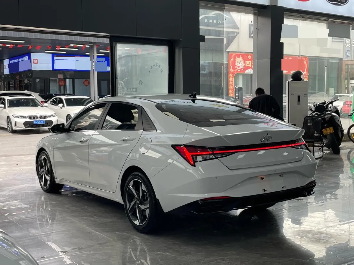 2022 Hyundai Elantra 1.5L 115HP L4 CVT,autocango,china used car exporter,china ev exporter,chinese used car exporter,chinese used ev exporter