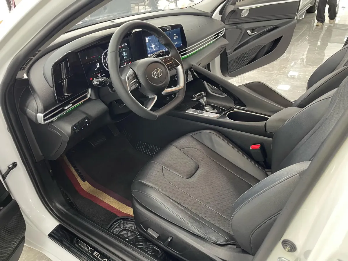 2022 Hyundai Elantra 1.5L 115HP L4 CVT,autocango,china used car exporter,china ev exporter,chinese used car exporter,chinese used ev exporter