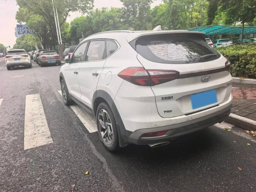 2019 Hyundai Tucson 1.6T 177HP L4 7DCT,autocango,china used car exporter,china ev exporter,chinese used car exporter,chinese used ev exporter