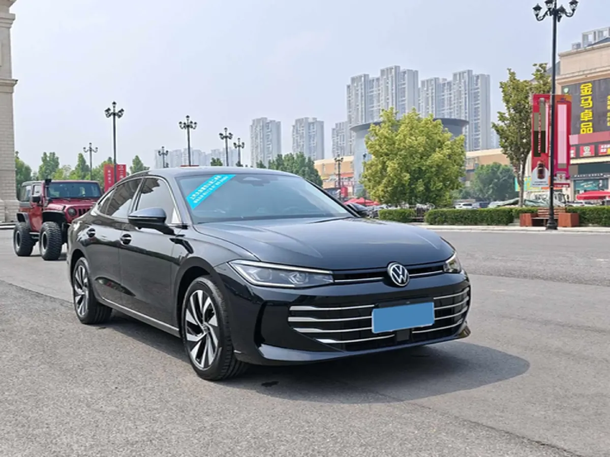 2025 Volkswagen Passat 1.5T 160HP L4 7DCT,autocango,china used car exporter,china ev exporter,chinese used car exporter,chinese used ev exporter
