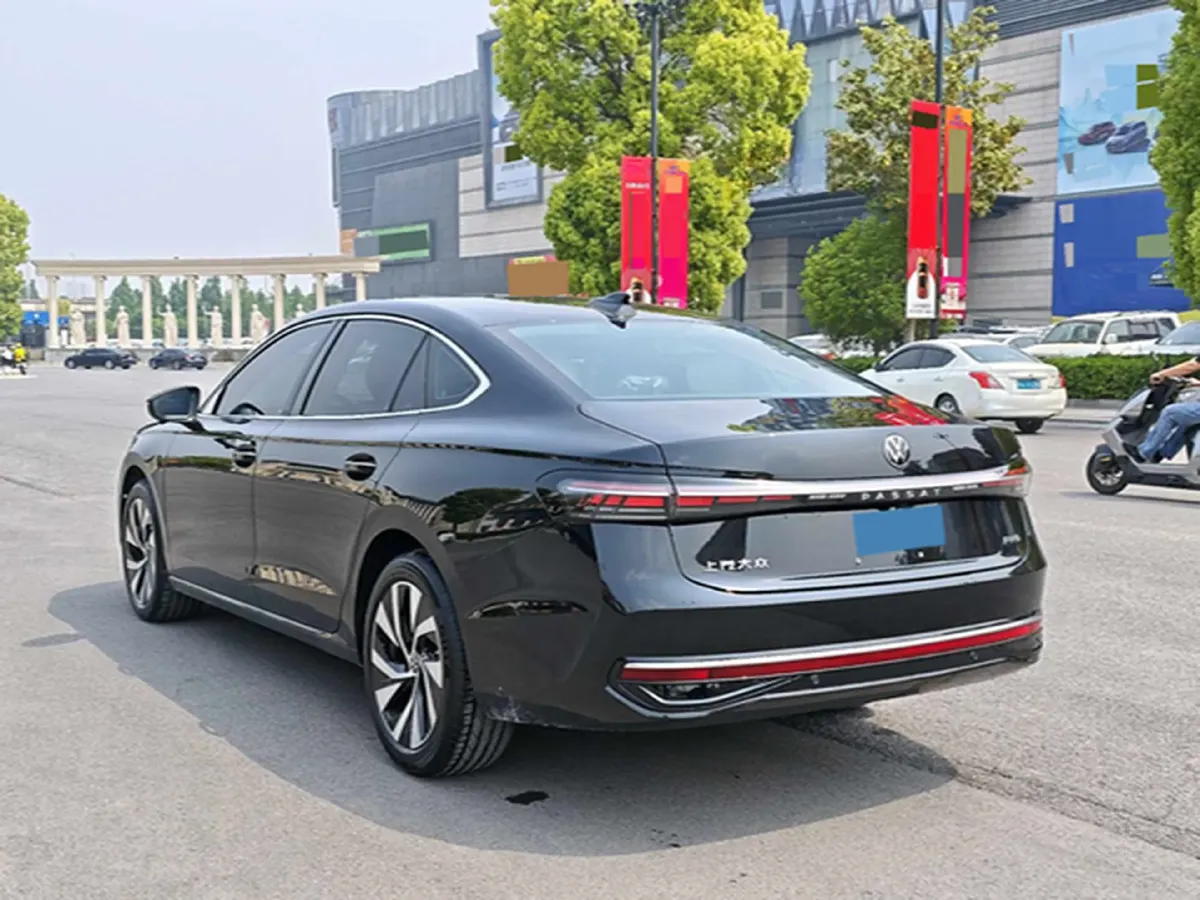 2025 Volkswagen Passat 1.5T 160HP L4 7DCT,autocango,china used car exporter,china ev exporter,chinese used car exporter,chinese used ev exporter