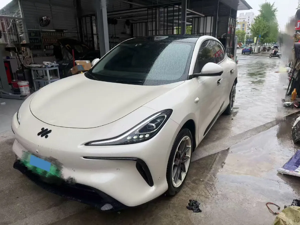 2023 IM LS6 BEV 71KWH,autocango,china used car exporter,china ev exporter,chinese used car exporter,chinese used ev exporter