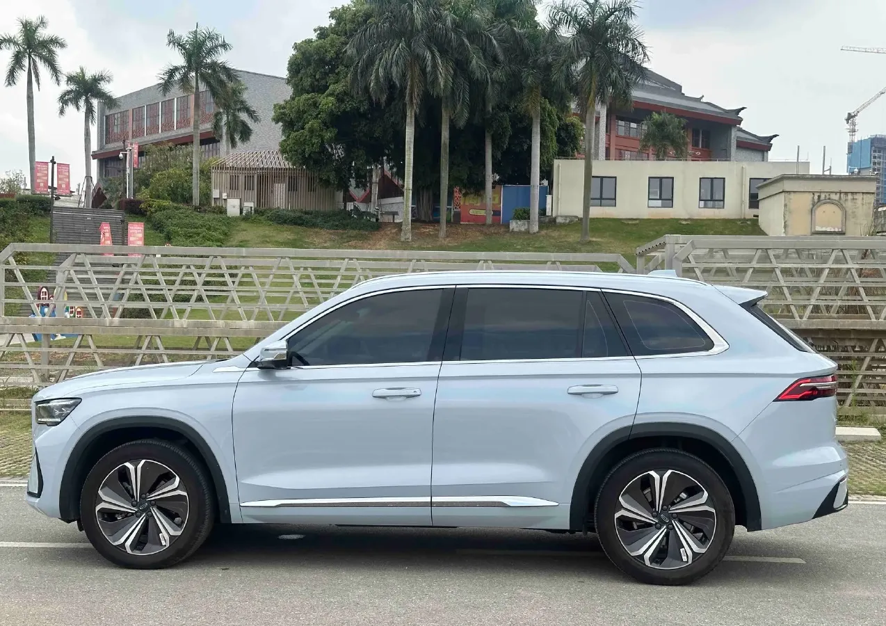 2022 Citroen C5 X 1.6T 175HP L4 8AT,autocango,china used car exporter,china ev exporter,chinese used car exporter,chinese used ev exporter