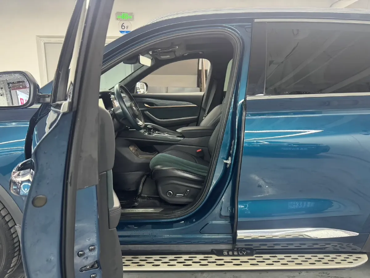 2021 Geely Monjaro 2.0T 238HP L4 8AT,autocango,china used car exporter,china ev exporter,chinese used car exporter,chinese used ev exporter