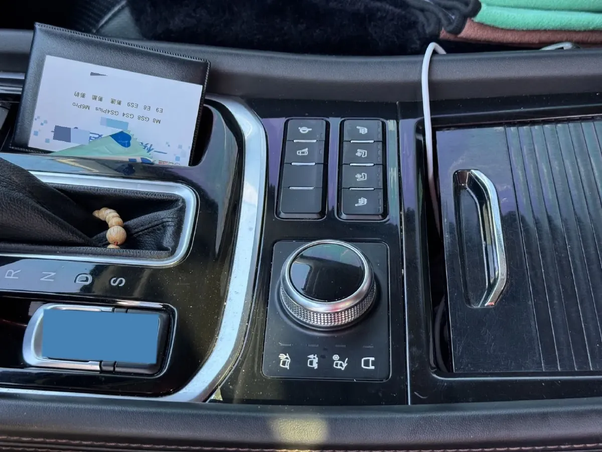 2017 GAC Trumpchi GS8 2.0T 201HP L4 6AT,autocango,china used car exporter,china ev exporter,chinese used car exporter,chinese used ev exporter