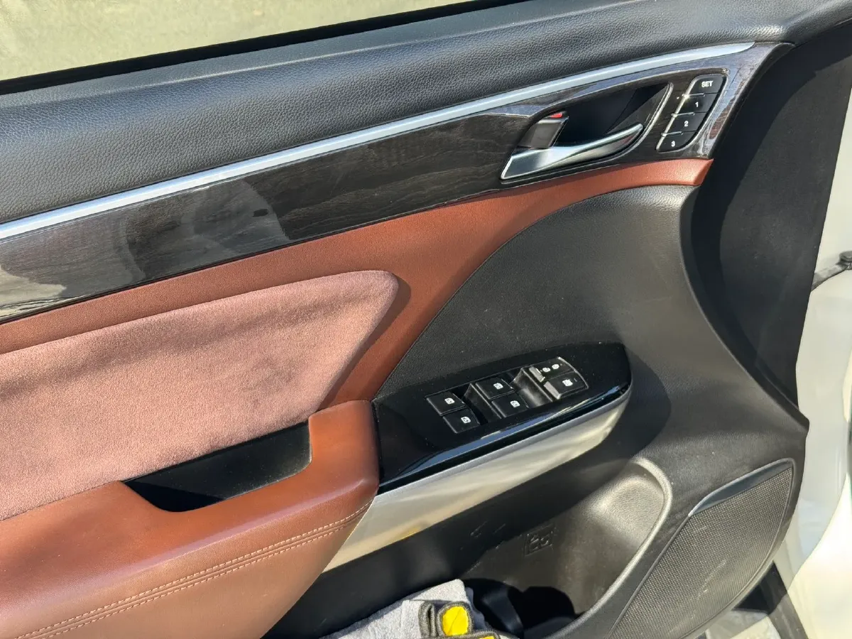 2017 GAC Trumpchi GS8 2.0T 201HP L4 6AT,autocango,china used car exporter,china ev exporter,chinese used car exporter,chinese used ev exporter