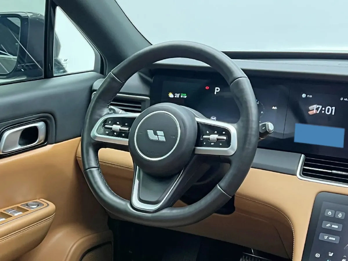 2021 Li ONE Range Extended 131HP REEV 40.5KWH,autocango,china used car exporter,china ev exporter,chinese used car exporter,chinese used ev exporter