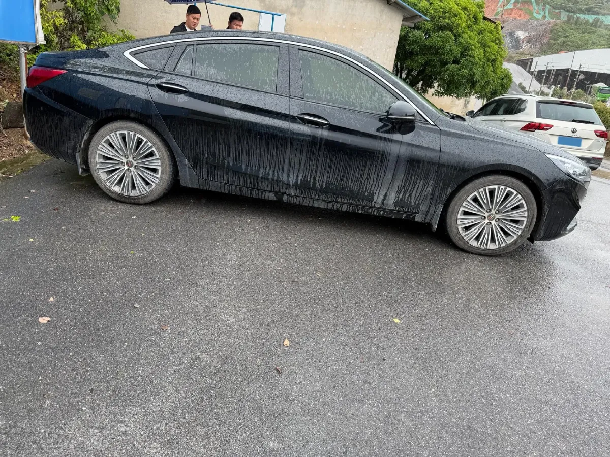 2020 HongQi H5 1.8T 197HP L4 6AT,autocango,china used car exporter,china ev exporter,chinese used car exporter,chinese used ev exporter