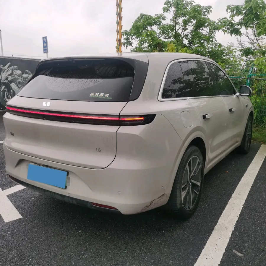 2024 Li L6 Range Extended 154HP L4 REEV 36.8KWH,autocango,china used car exporter,china ev exporter,chinese used car exporter,chinese used ev exporter