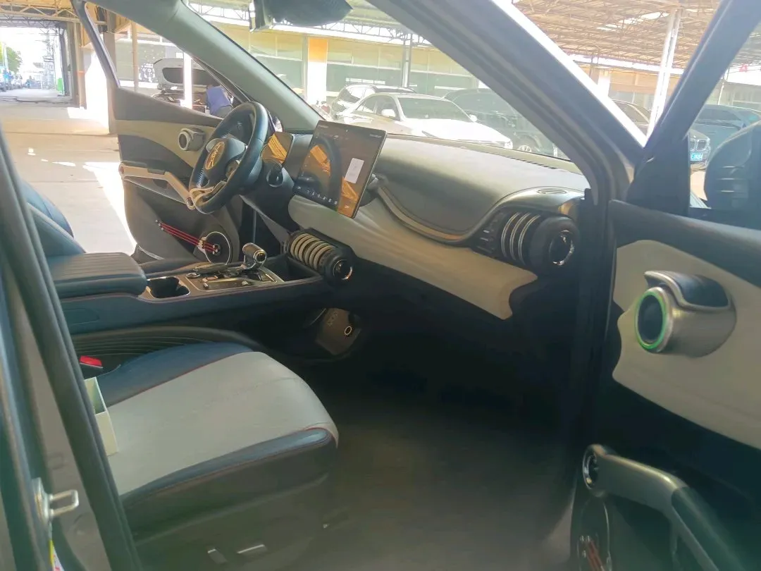 2022 Foton Grand General G7 2.0T 238HP L4 8AT,autocango,china used car exporter,china ev exporter,chinese used car exporter,chinese used ev exporter