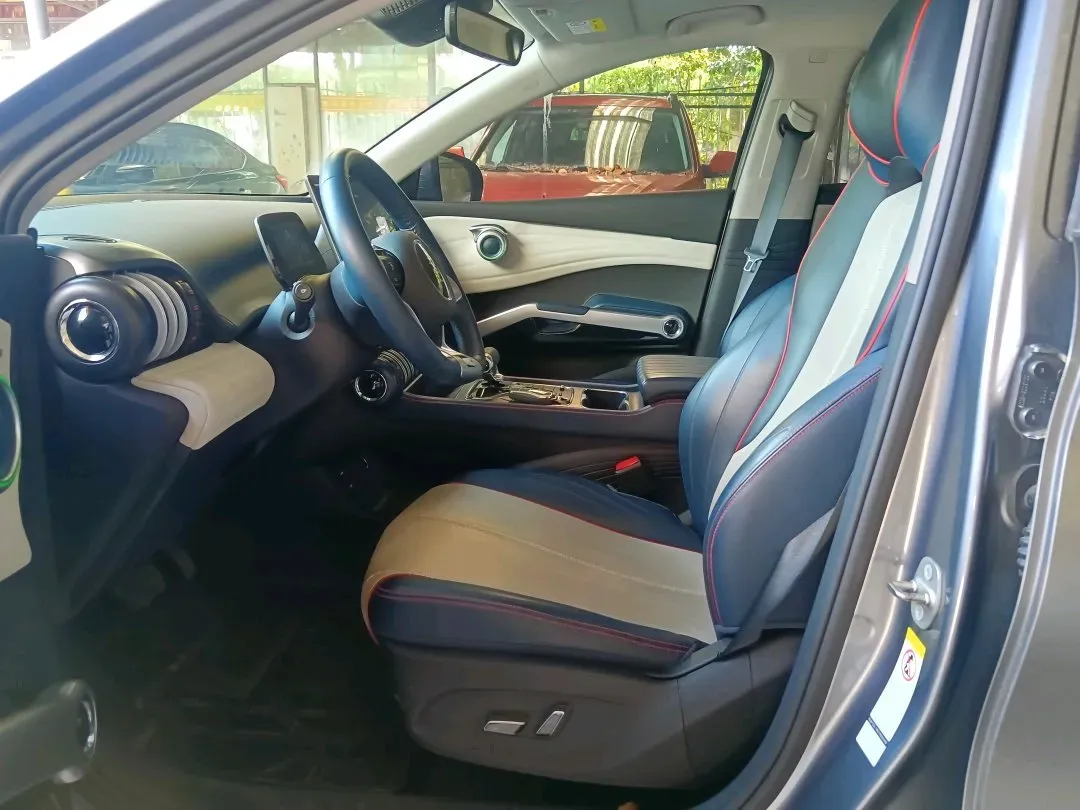 2022 Foton Grand General G7 2.0T 238HP L4 8AT,autocango,china used car exporter,china ev exporter,chinese used car exporter,chinese used ev exporter