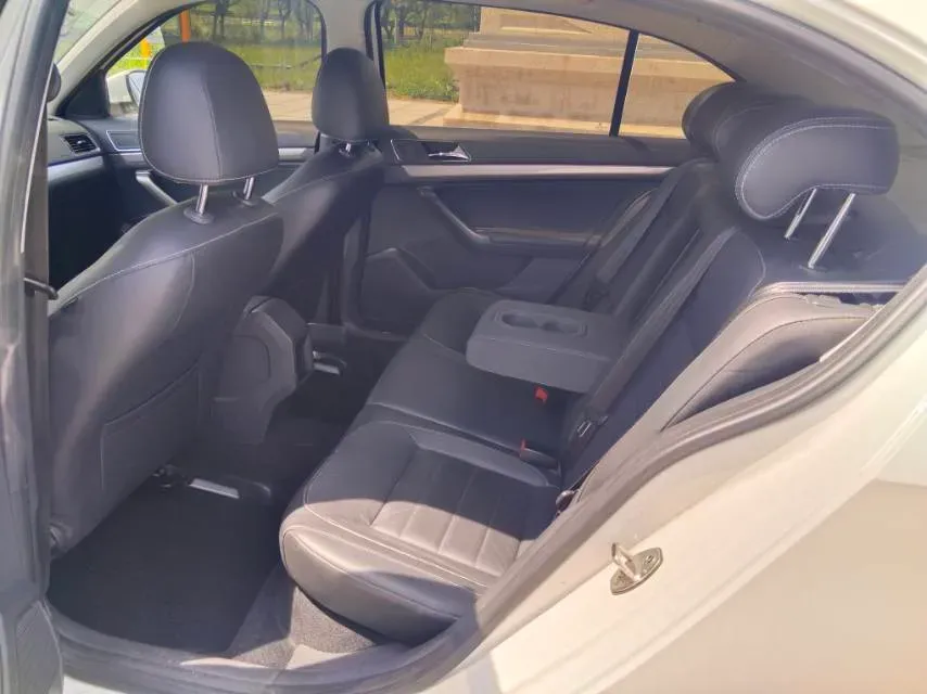 2018 Volkswagen Lavida 1.5L 112HP L4 6AT,autocango,china used car exporter,china ev exporter,chinese used car exporter,chinese used ev exporter