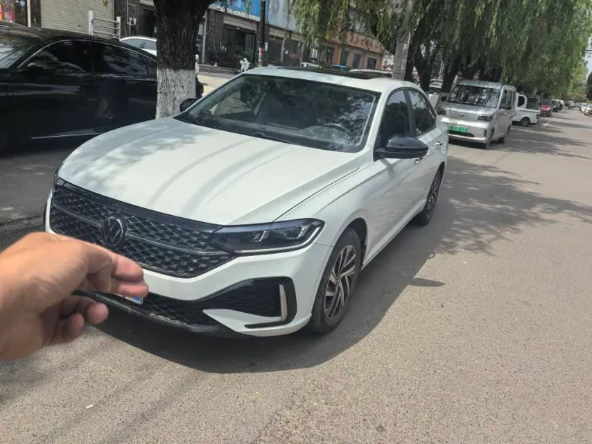 2023 Volkswagen Lavida 1.4T 150HP L4 7DCT,autocango,china used car exporter,china ev exporter,chinese used car exporter,chinese used ev exporter