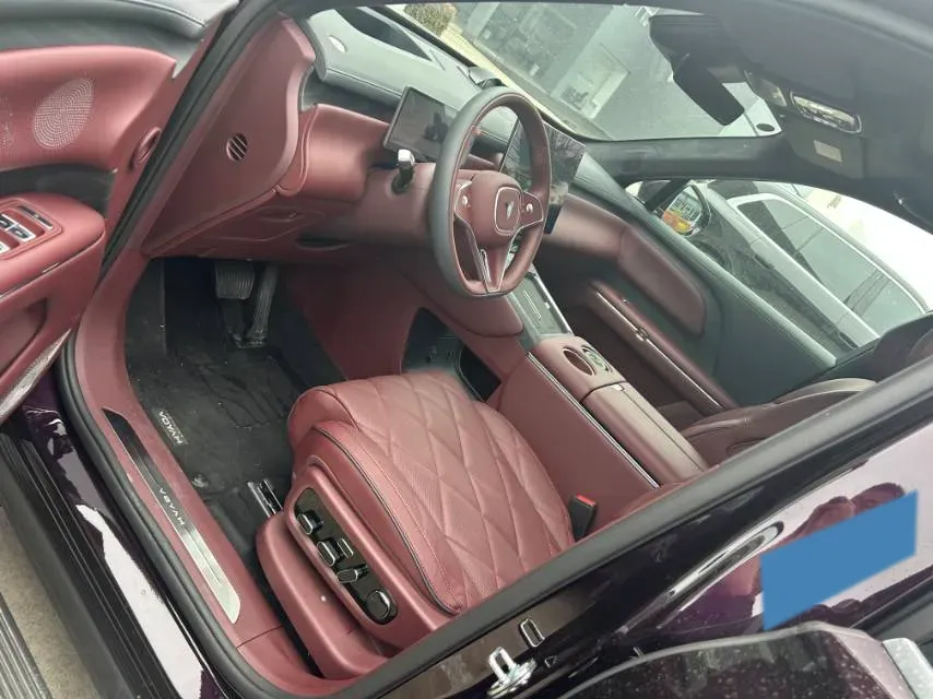 2026 Voyah 9L 1.5T 150HP L4 PHEV,autocango,china used car exporter,china ev exporter,chinese used car exporter,chinese used ev exporter