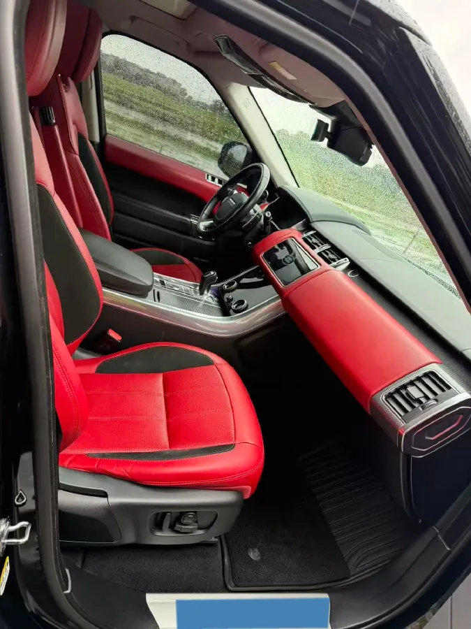 2021 Land Rover Range Rover Sport 3.0T 360HP L6 8AT,autocango,china used car exporter,china ev exporter,chinese used car exporter,chinese used ev exporter
