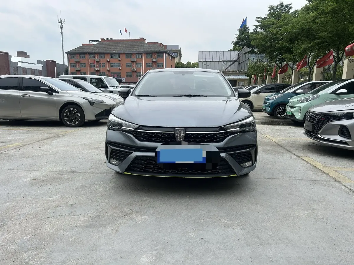 2021 Roewe i5 1.5L 120HP L4 CVT,autocango,china used car exporter,china ev exporter,chinese used car exporter,chinese used ev exporter
