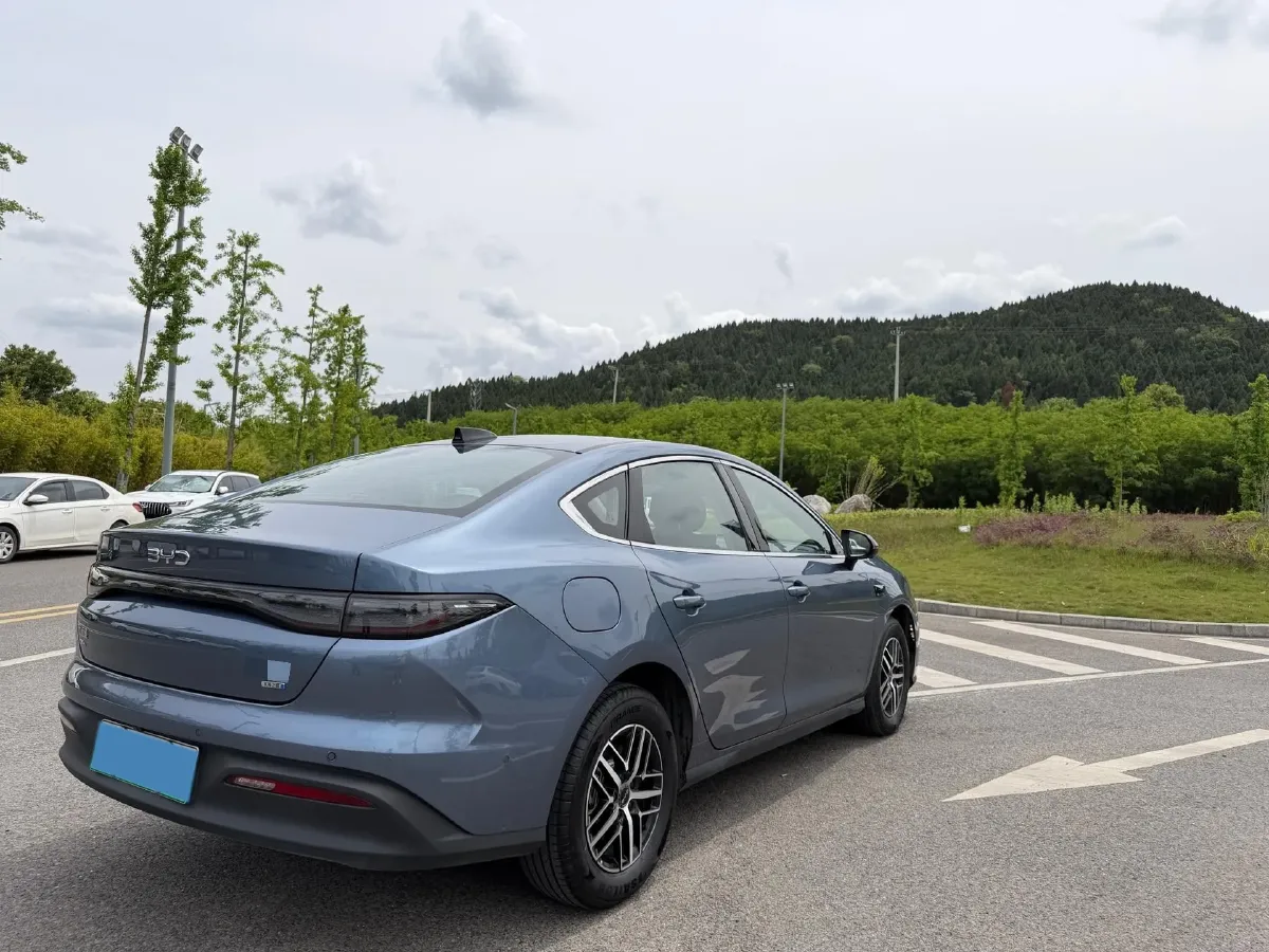 2025 BYD Seal05 DM-i 1.5L 101HP L4 E-CVT PHEV 15.87KWH,autocango,china used car exporter,china ev exporter,chinese used car exporter,chinese used ev exporter