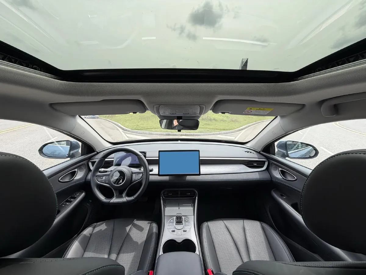 2025 BYD Seal05 DM-i 1.5L 101HP L4 E-CVT PHEV 15.87KWH,autocango,china used car exporter,china ev exporter,chinese used car exporter,chinese used ev exporter