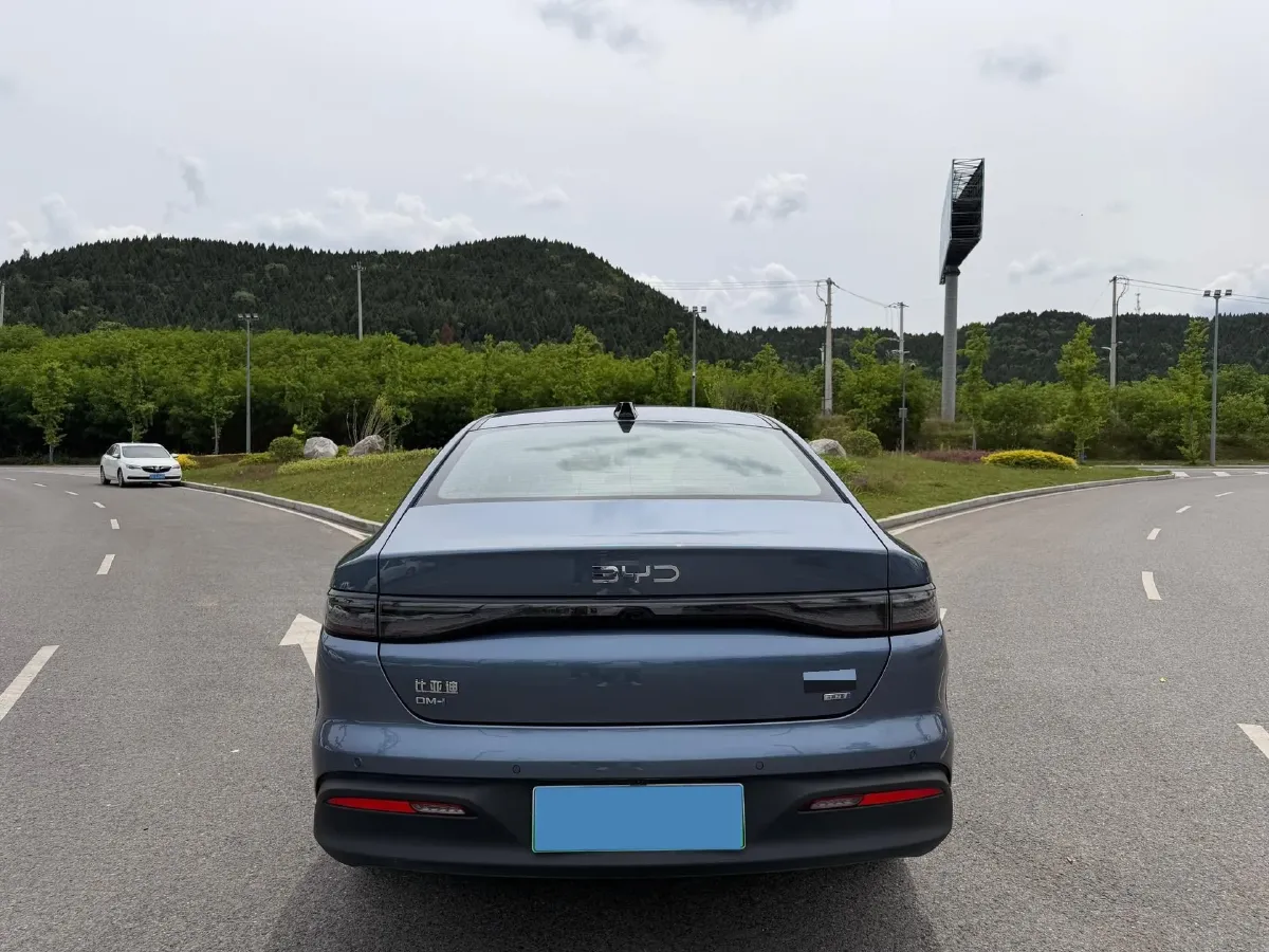 2025 BYD Seal05 DM-i 1.5L 101HP L4 E-CVT PHEV 15.87KWH,autocango,china used car exporter,china ev exporter,chinese used car exporter,chinese used ev exporter