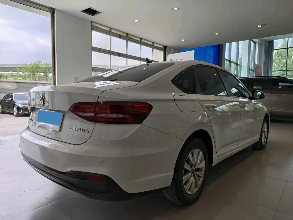 2024 Volkswagen Lavida 1.5L 110HP L4 6AT,autocango,china used car exporter,china ev exporter,chinese used car exporter,chinese used ev exporter