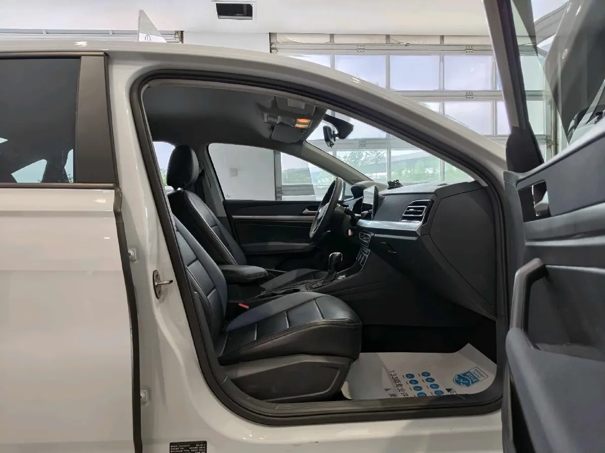 2024 Volkswagen Lavida 1.5L 110HP L4 6AT,autocango,china used car exporter,china ev exporter,chinese used car exporter,chinese used ev exporter